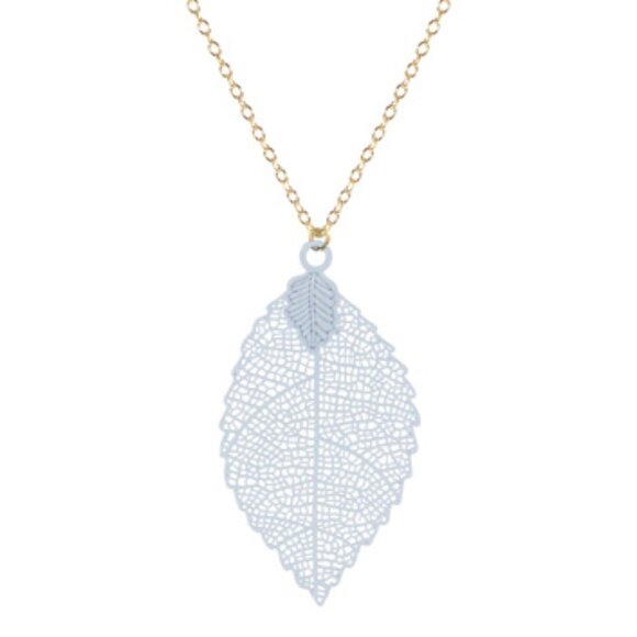 White Filigree Leaf Pendant Necklace NWT - Picture 1 of 4